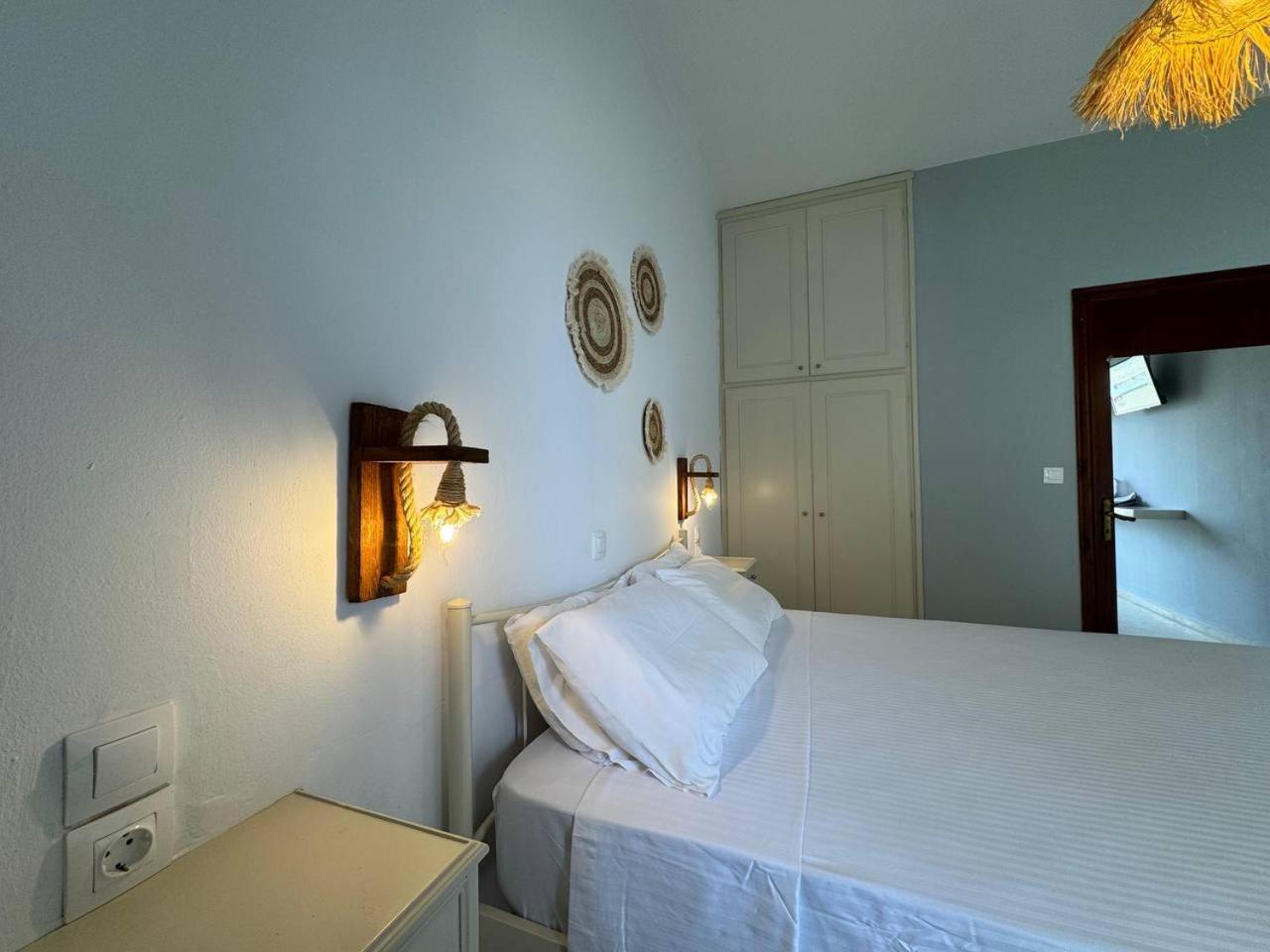 The 3 Little Pigs Apartments Sidárion Extérieur photo